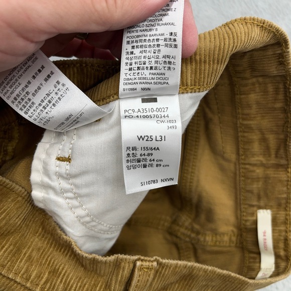 Levi's 94 Baggy Women's Corduroy Pants Camel Tan Khaki Size 25 Y2K - Picture 8 of 11